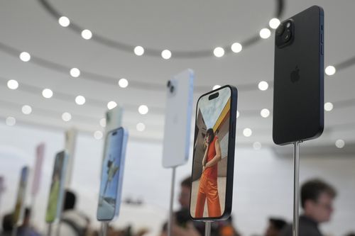 Apple-sued-in-a-landmark-iPhone-monopoly-lawsuit.au2Ffs2F8b408a08-9059-45a4-a8cf-2f73523e8761