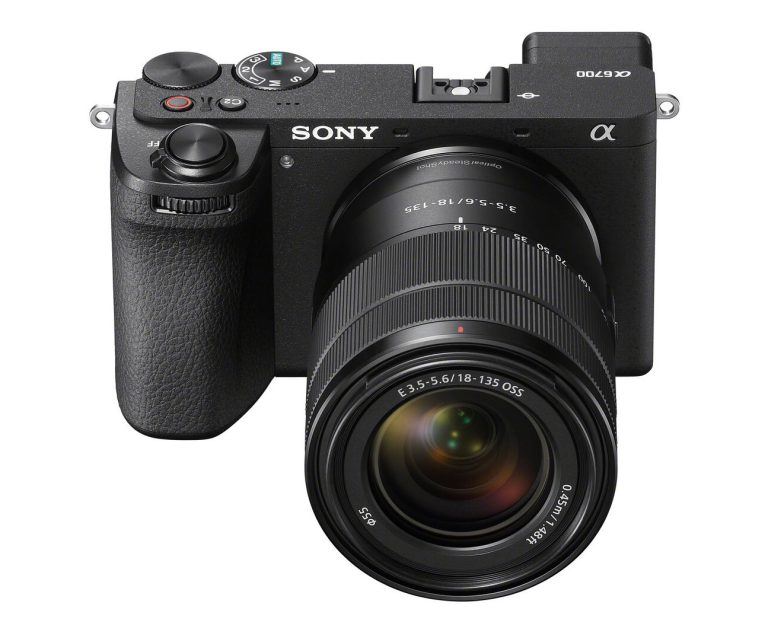 Sony-a6700-Front-View-Official